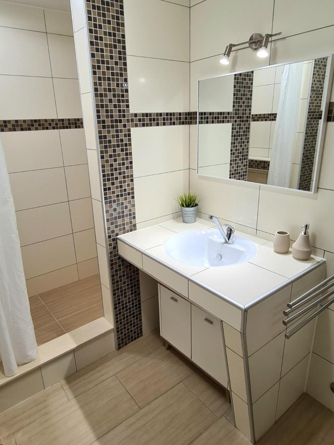Apartments Sveti Ivan Moscenicka Draga Luaran gambar
